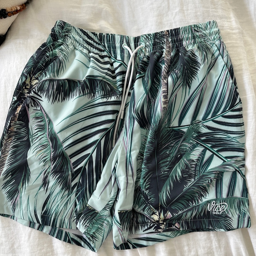 Vice Golf Men's Tropical Palm Athletic Shorts